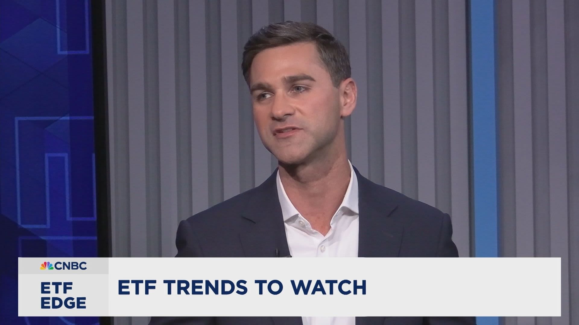 BlackRock sees shift in artificial intelligence trade. Where investors are putting their money now. - CNBC